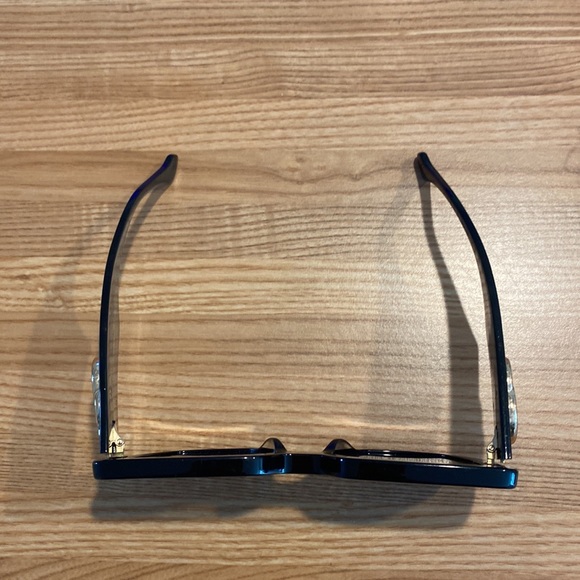 GUCCI OVERSIZE SUNGLASSES - Picture 4 of 16